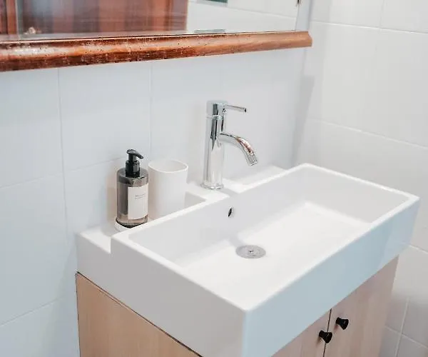 Tra Le Di Reggio - Zaccagni * Reggio Emilia