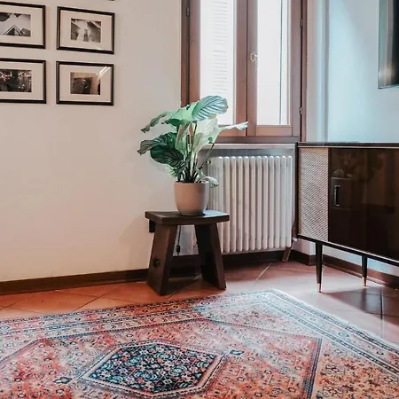 Lägenhet Tra Le Di Reggio - Zaccagni *